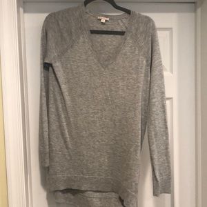 Gap maternity design and crafted size medium
